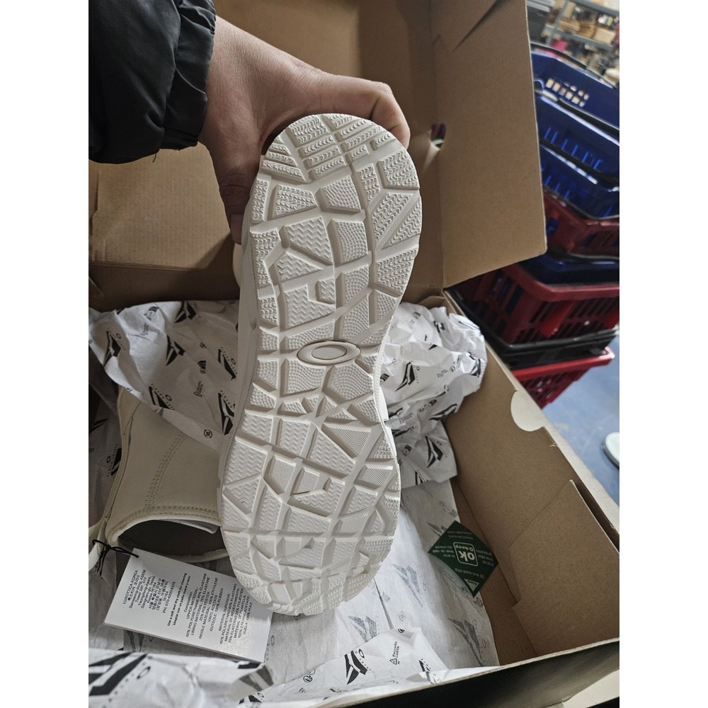 Oakley Coyote Laceless Boot - Arctic White - size 12.5 New with Box and Tag - Picture 4 of 15